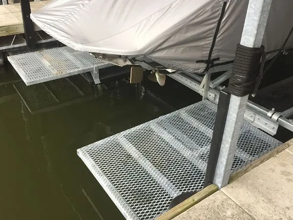 Dock decks Dock decks