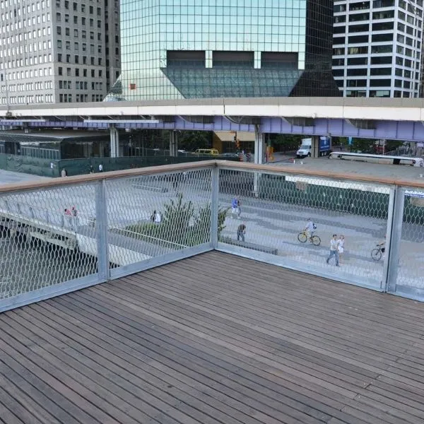 Outdoor balustrade
