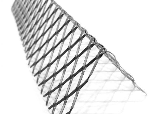 Expanded metal corner mesh