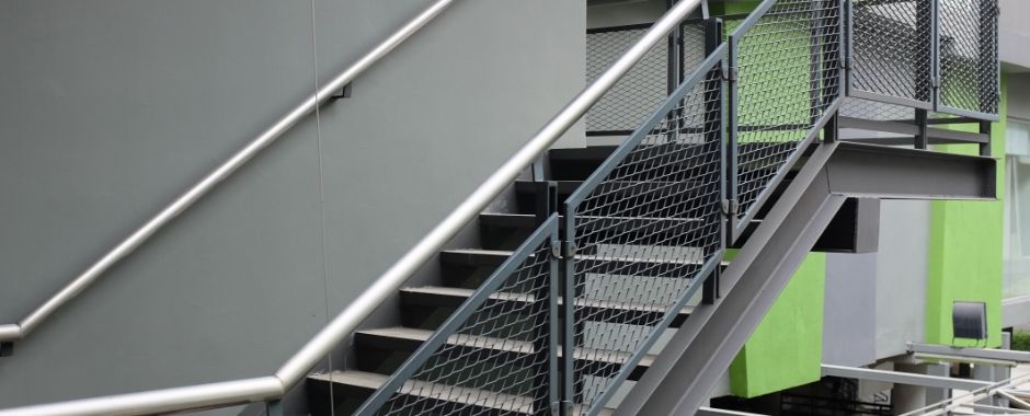 Expanded metal works as the outdoor handrails.